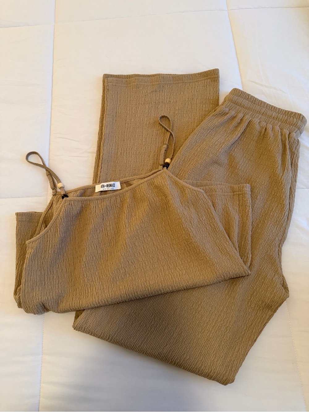 4th & Reckless Two-Piece Textured Tank & Wide-Leg Set in Tan